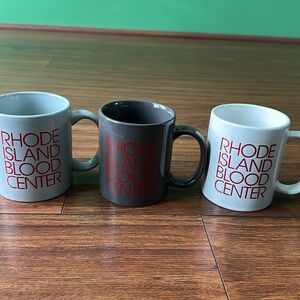 ☕️☕️Vintage Rhode Island Blood Center Coffee Mugs☕️☕️